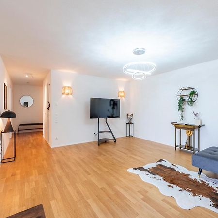 Exquis 2Br Luxus Apartment Tao I Parken I Netflix I Garten I Familienfreundlich I Holzgerlingen Buitenkant foto