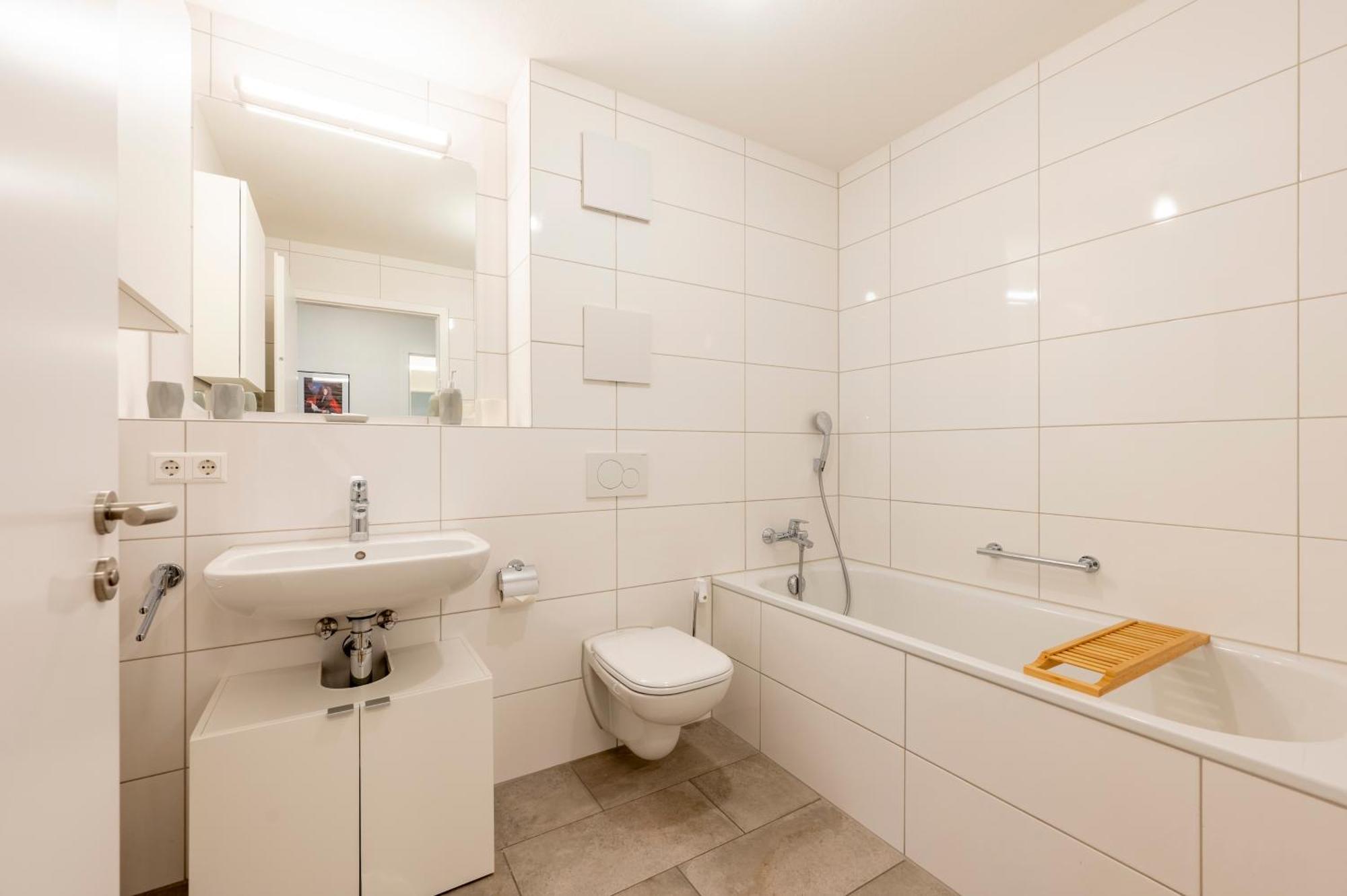 Exquis 2Br Luxus Apartment Tao I Parken I Netflix I Garten I Familienfreundlich I Holzgerlingen Buitenkant foto